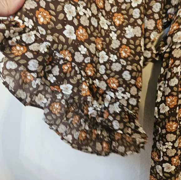 Pink Lily Brown Flowy Dress - Picture 4 of 10